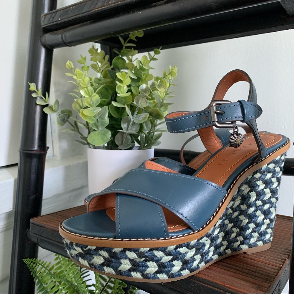 Coach Wedges - Picture 3 of 4